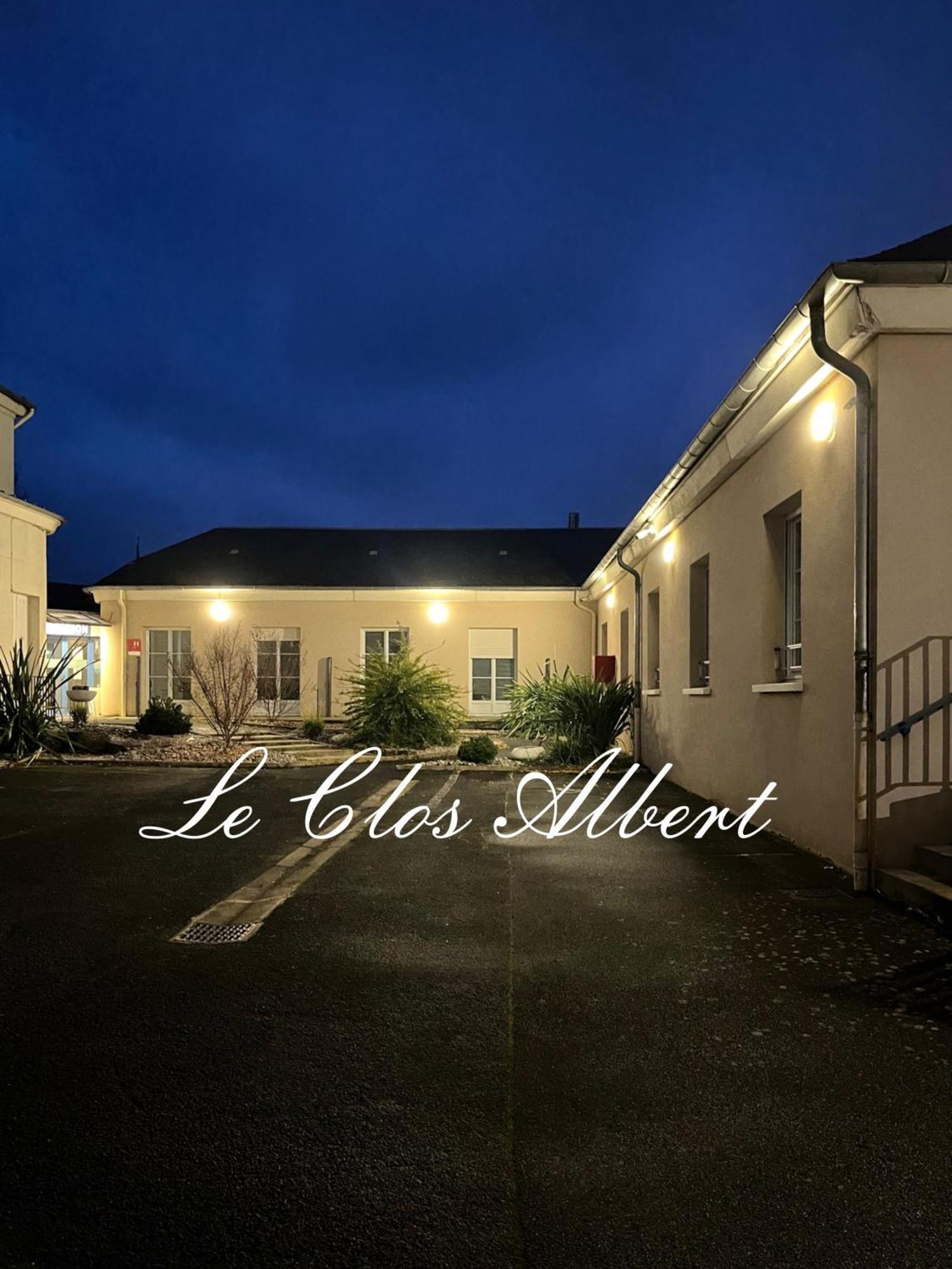 Le Clos Albert Loudun Dış mekan fotoğraf